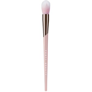FENTY BEAUTY Precision Highlighter Brush - Pinceau Emlumineur pas cher