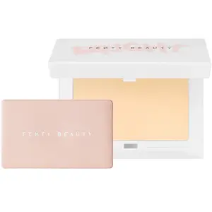 FENTY BEAUTY Bright Fix - Poudre Illuminatrice + Floutante  pas cher
