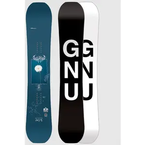 Gnu Gloss C 2025 Snowboard à motifs 136 pas cher