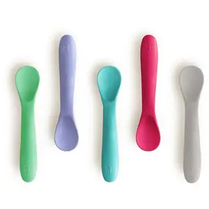 BBLUV Set de 5 cuillères en silicone Spoön rose pas cher