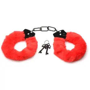 XR Brands - Cuffed in Fur Menottes - Rouge pas cher