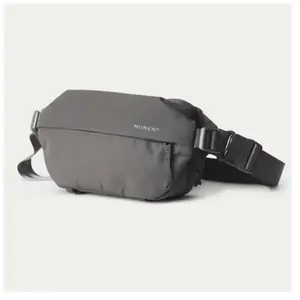 Moment Everything Sling Sac à bandoulière résistant à l'eau | Tailles 2L et 4L, gris, 2L, Gen 2 pas cher