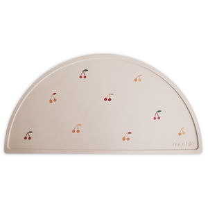Mushie Set de table en silicone Cherries pas cher
