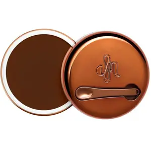 Danessa Myricks Beauty Yummy Skin Blurring Balm Powder fond de teint c... pas cher