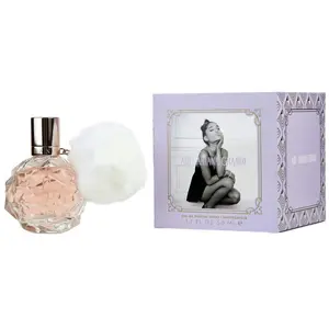 Ariana Grande Ari Eau de parfum Spray, 50 ml(L'emballage peut varier) pas cher