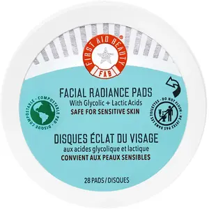 First Aid Beauty Facial Radiance Pads patchs exfoliants pour une peau lumineuse et lisse 28 pcs pas cher