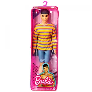 Barbie Fab Barbie - Ken Fashionista Sweatshirt - Poupée Mannequin - Dès 3 Ans pas cher