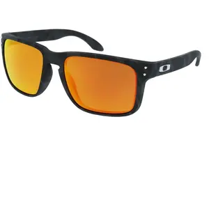 Oakley Holbrook XL Matte Black Camoflauge Lunettes de soleil camouflage Uni pas cher