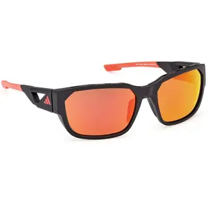Lunettes adidas Sport SP0092 noir mat rouge clair verres miroirs rouge pas cher