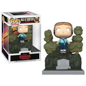 Figurine Funko Pop Moments Stranger Things S4 Max at Cemetery