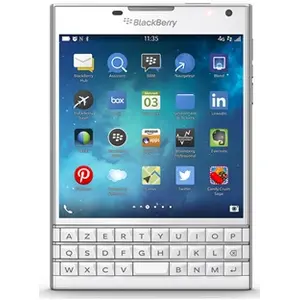 Research In Motion BlackBerry Passport 32 Go Blanc pas cher