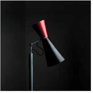 Comparateur de prix : Nemo - Lampadaire Le Corbusier - Rouge - Métal - Designer Le Corbusier