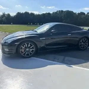 Pilotage pour Enfant en Nissan GTR à Poitiers
