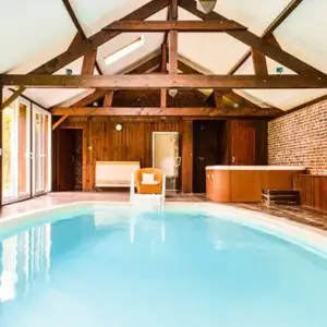 Week-end Bien-être avec Jacuzzi près de Beauvais 