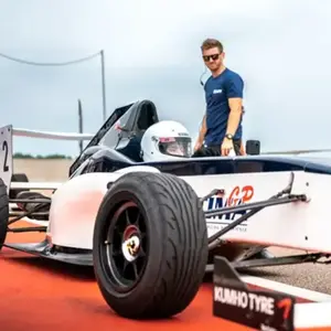 Pilotage Formule 4 - Circuit de Pont l'Évêque
