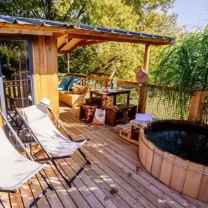 Nuit en Lodge avec Spa Privatif près de Langon