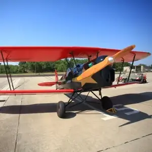 Baptême et Initiation au Pilotage Avion Biplan près de Toulon