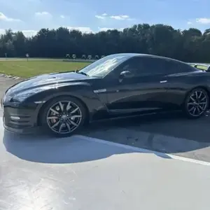 Pilotage pour Enfant en Nissan GTR près d'Évreux