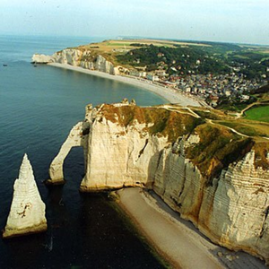 Initiation au Pilotage d'Avion au Havre - Survol d'Etretat