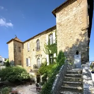 Nuit au Château d'Arpaillargues près d'Uzès pas cher