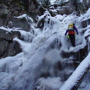 Descente Sportive Hivernale du Canyon de Gourzy