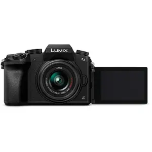 Autre Lumix DC-G90 - Noir + Panasonic Panasonic Lumix G Vario 14-42mm ... pas cher