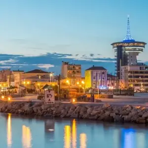 Balade en Bateau au Coucher du Soleil près de Montpellier pas cher