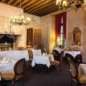 Week end Gastronomique au Château d'Augerville près d'Orléans pas cher