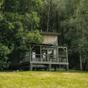 Nuit en Lodge avec Jacuzzi près de Brive
