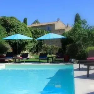 Week-end en Amoureux à Gordes pas cher