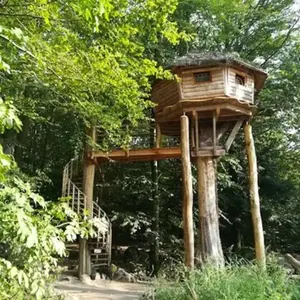 Nuit en Cabane dans les Arbres près d'Épinal pas cher