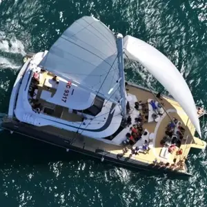 Balade en Catamaran au Coucher de Soleil au Grau-du-Roi