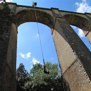 Saut à l'élastique près de Béziers pas cher