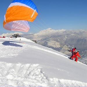 Baptême en Parapente à Ski à Pra Loup