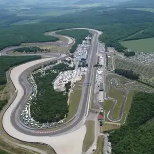 Pilotage McLaren Artura - Circuit de Dijon-Prenois