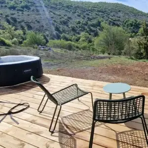 Nuit en Dôme avec Jaccuzi Privatif près de Nice 