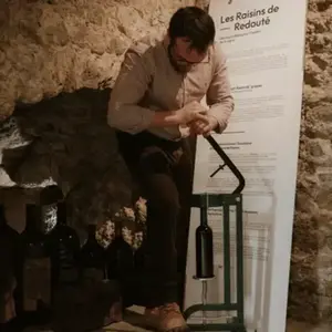 Atelier Assemblage de vin au M.Musée du Vin à Paris