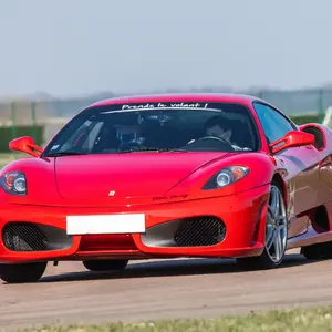 Coffret Pilotage Enfant en Ferrari F430 près de Lille