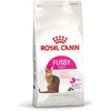 Image de Royal Canin Fussy Exigent 400 g Aliment Complet pour Chats Adultes exigeants Combinaison d'arômes et Forme spéciale de croquettes Haute teneur en protéines