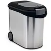 Image de CURVER Conteneur à Croquettes Pour Chien - 12kg / 35L - Grand Rangement Hermétique Anti-Odeurs pour Nourriture pour Chiens - Conteneur à Roulettes et Poignées de Déplacement - 28 x 49 x 43 cm - Argent