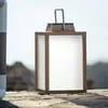 Image de Les Jardins Lanterne solaire à LED Tradition en teck hauteur 40 cm