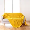 Image de Douceur d'Intérieur, Plaid Doux (180 x 220 cm) Arya Jaune, Flanelle Relief Unie