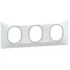 Image de Plaque de finition 3 postes Schneider Electric Ovalis S320706F coloris blanc avec liseré argent chromé l.229 x P.10 x H.87 mm