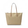 Image de Lauren Ralph Lauren pour femme. 431950007003 Grand sac fourre-tout en nylon Keaton beige (OSFA), Casuel