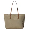 Image de Lauren Ralph Lauren pour femme. 431916737003 Sac fourre-tout Keaton en nylon brun moyen (OSFA), Marron, Casuel, Durable