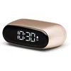 Image de Lexon MINUT Mini Réveil Compact avec écran VA LCD Pure Black, Commande Tactile, Fonction Snooze et rétroéclairage, Batterie Rechargeable, Finition Aluminium - Or