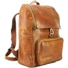 Image de Tony & Paul. Sac à dos. CONNOR, Cuir. Cuir marron clair - Uni - FABRIQUE EN ITALIE.