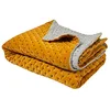 Image de MADURA - Couvre-lit matelassé Malo Décoration pour Maison Salon Chambre Canapé - Idée Cadeau en Velours de Coton au Dos rayé Jaune 170x260 cm