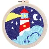 Image de Figured'Art Punch Needle Kit Complet pour Adultes et Enfants - Phare et Nuit Étoilée - Parfait pour Débutant. Set prêt à broder taille 20x20cm avec cadre circulaire