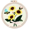 Image de Figured'Art Punch Needle Kit Complet pour Adultes et Enfants - Fleurs et Abeille - Parfait pour Débutant. Set prêt à broder taille 20x20cm avec cadre circulaire